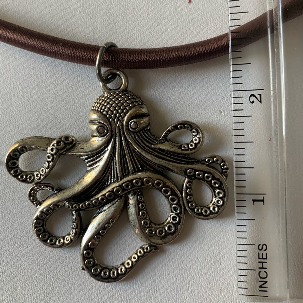 Necklace octopus choker - Picture 6 of 7
